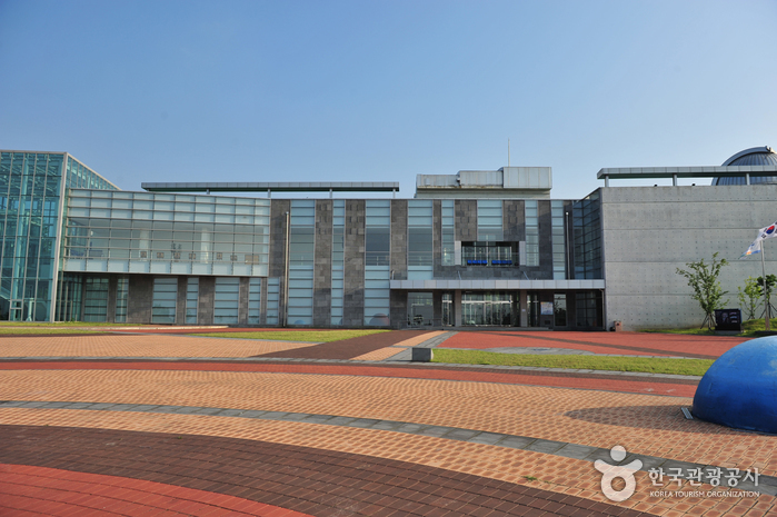 Starlight World Park et planétarium de Jeju (제주별빛누리공원)