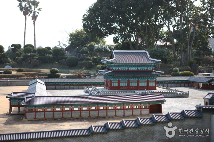 Parc de loisirs Soingook (Jeju) (제주 소인국 테마파크)