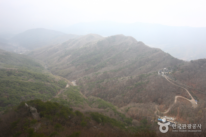 Parc Naturel de Palgongsan (District de Gatbawi) (팔공산자연공원 – 갓바위지구))