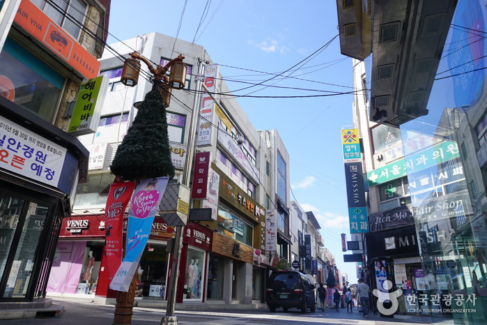 Quartier de Myeong-dong à Chuncheon (춘천 명동거리)