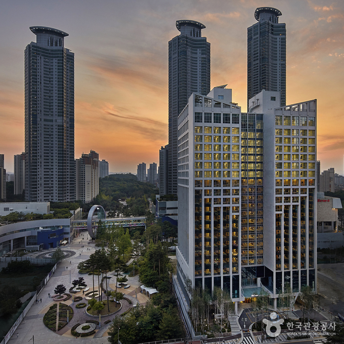 Staz Hotel Premier Dongtan / 스타즈호텔프리미어동탄