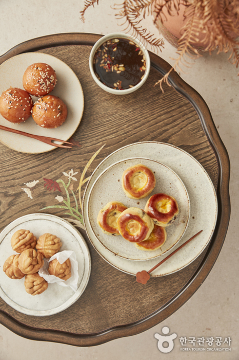 Hwangnam-bbang(황남빵)