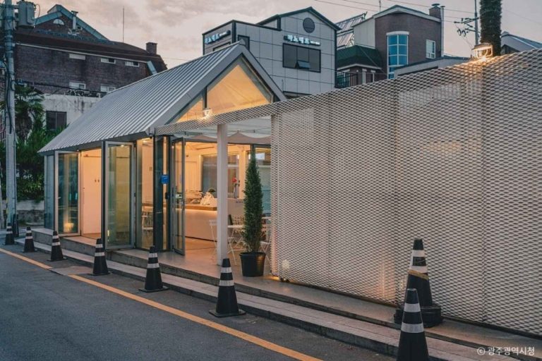 Rue des cafés de Dongnidan-gil (동리단길 카페거리)