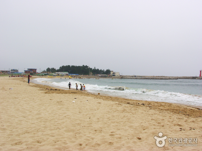 Plage de Bongsudae (봉수대해변)