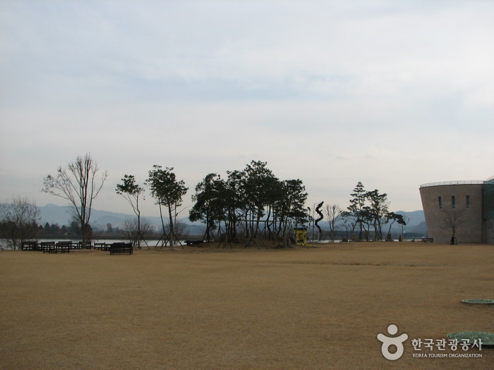 Precedent Animation Musée d'animation et de robot de Chuncheon (춘천 애니메이션박물관 & 토이로봇관 ...
